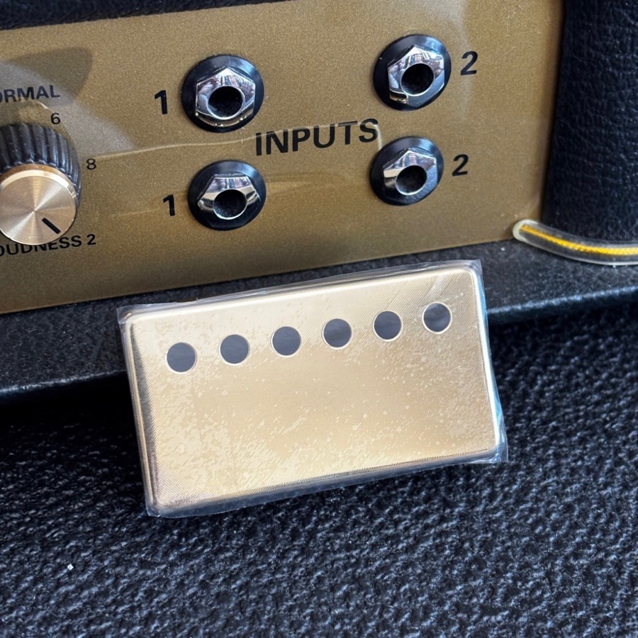 Cobertor Medida Gibson 498t-500t / Trembucker Dorado — foto 1 de 1, A.C.M.E. Guitar Parts