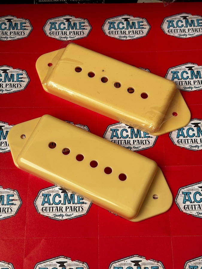 Cobertores P-90 Dogear — foto 1 de 2, A.C.M.E. Guitar Parts