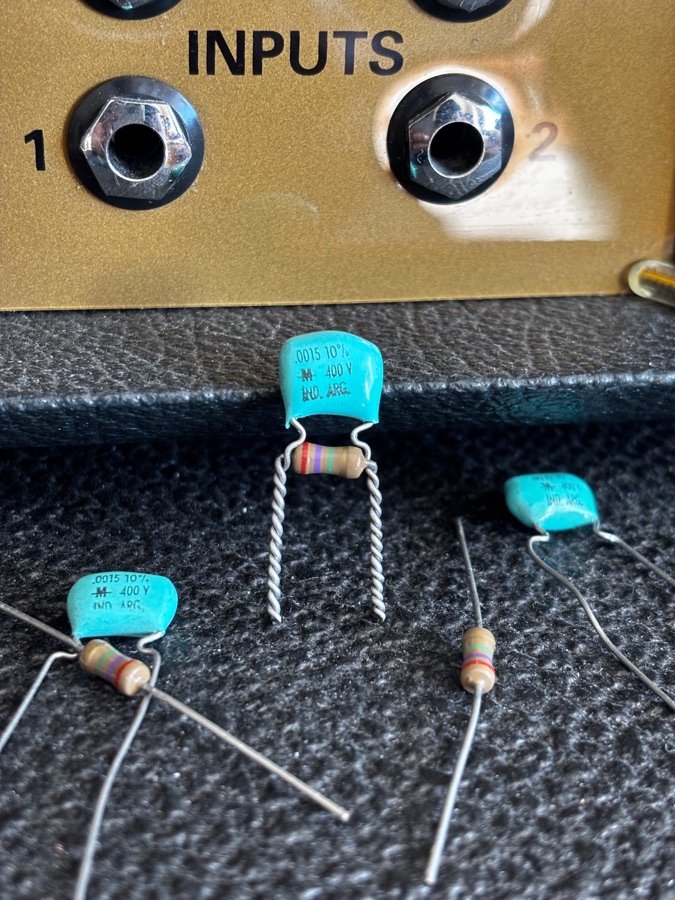 Treble Bleed — foto 1 de 1, A.C.M.E. Guitar Parts
